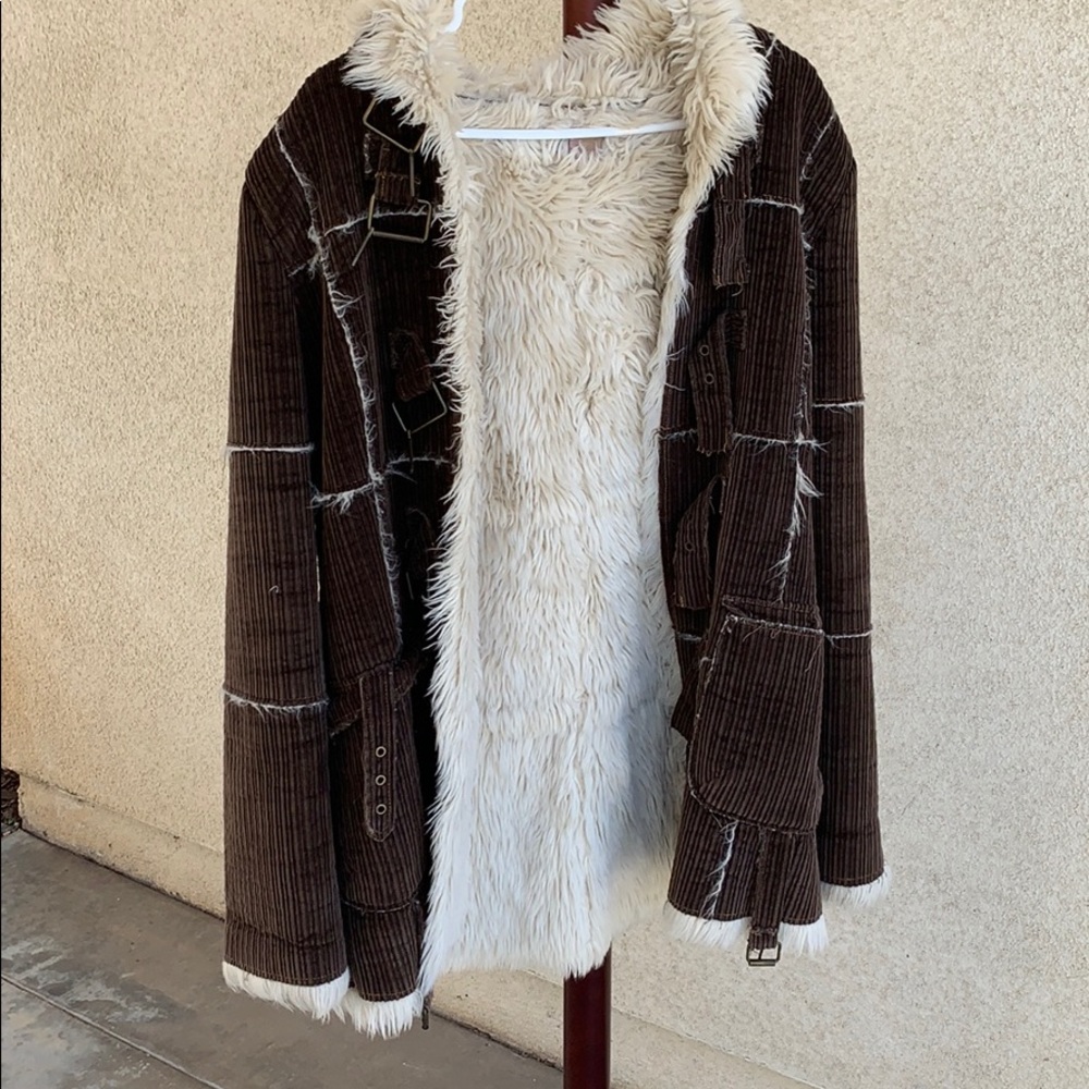 Forever 21 Heavy brown Corduroy and fur jacket L
